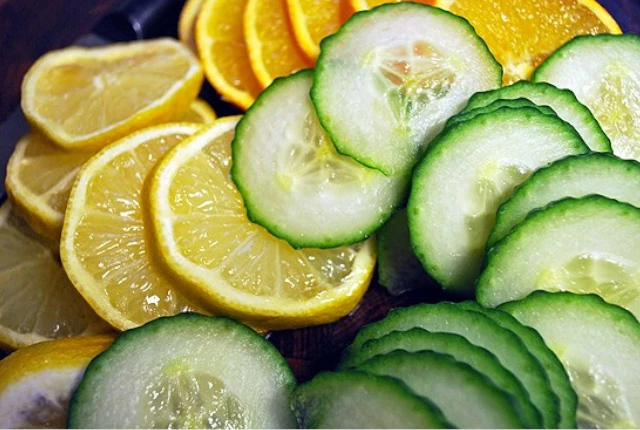 Agua de Pepino y Limón Una Refrescante Opción Saludable Agua de Pepino y Limón Una Refrescante Opción Saludable