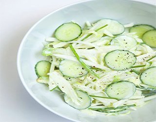 Ensalada De Pepinos Y Endivias
